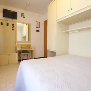 Madrid Stanza Hotel a capsule