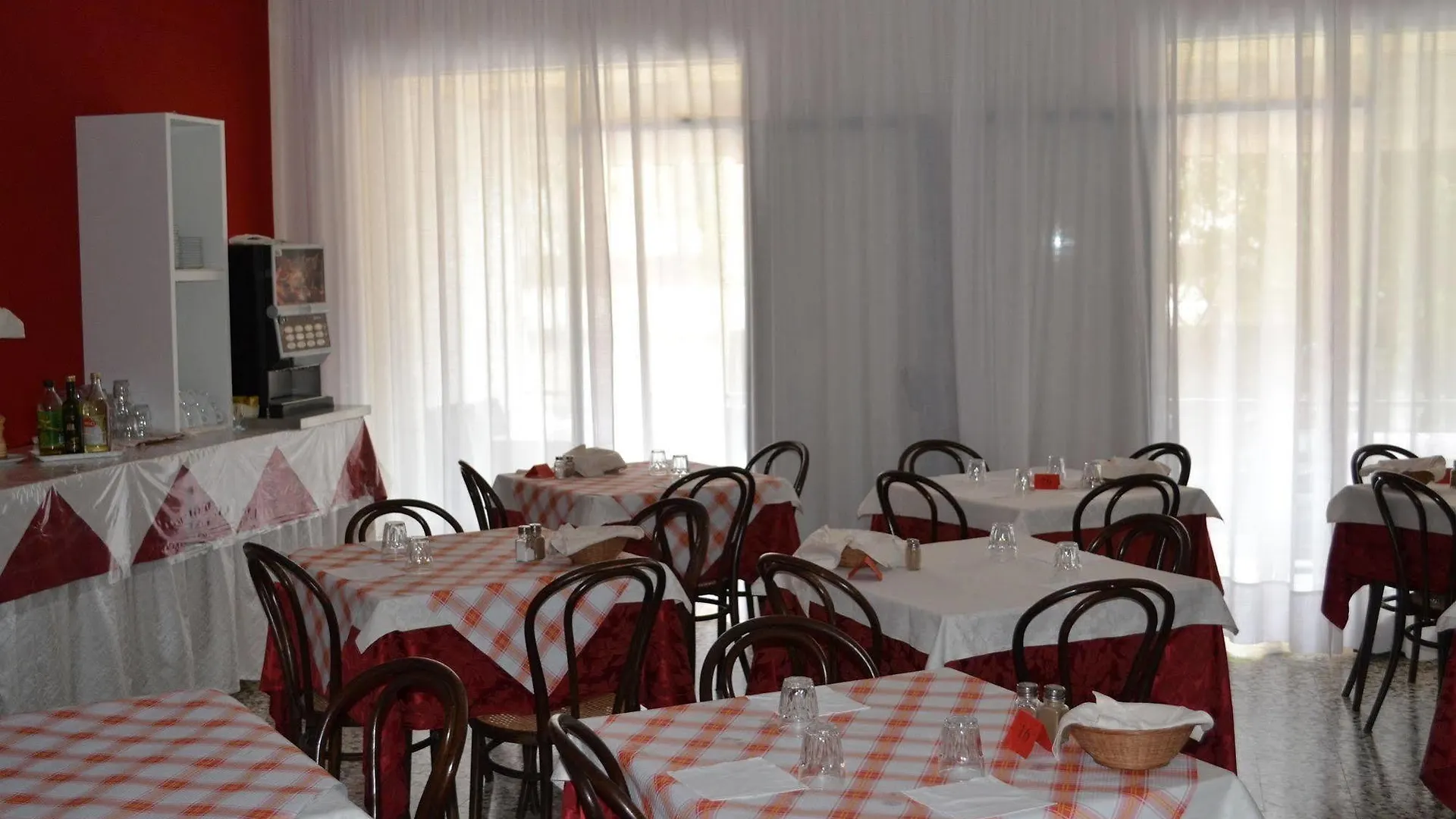 Hotel Rubino Lido di Jesolo 2*,  Itálie